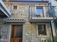 ISTRA, ROČ KAMENA KUĆA U CENTRU