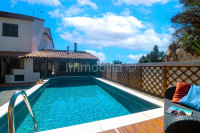 KUĆA SA BAZENOM + STUDIO APARTMAN , POGLED MORE , 400 M PLAŽA!