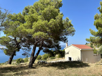 Kuća sa zemljištem Lokva Rogoznica 8.183m2