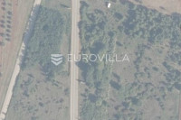 Poreč, poljoprivredno zemljište u prenamjeni 452 m2