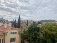 Prodaje se stan u Splitu, Manuš 101.00 m2 - prodaja bez agencije