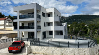 AKCIJA!!! Rab Banjol/ Penthouse + Krovna terasa/ Pogled/ 130m² + 145m²