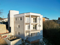SRDOČI- 1.kat stan 59,5m2 DB+2S s terasom