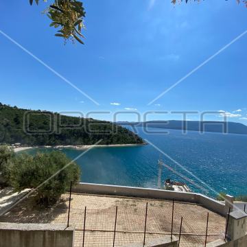 2 objekta, 80 m do mora i pogledom na more, površina 42,96 m2, Duba