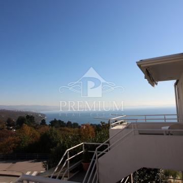 STAN NA DOBROJ LOKACIJI, 2S + DB, parking, balkon, terasa