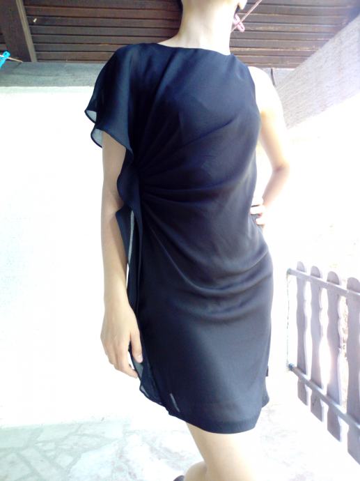Crna H&M haljina